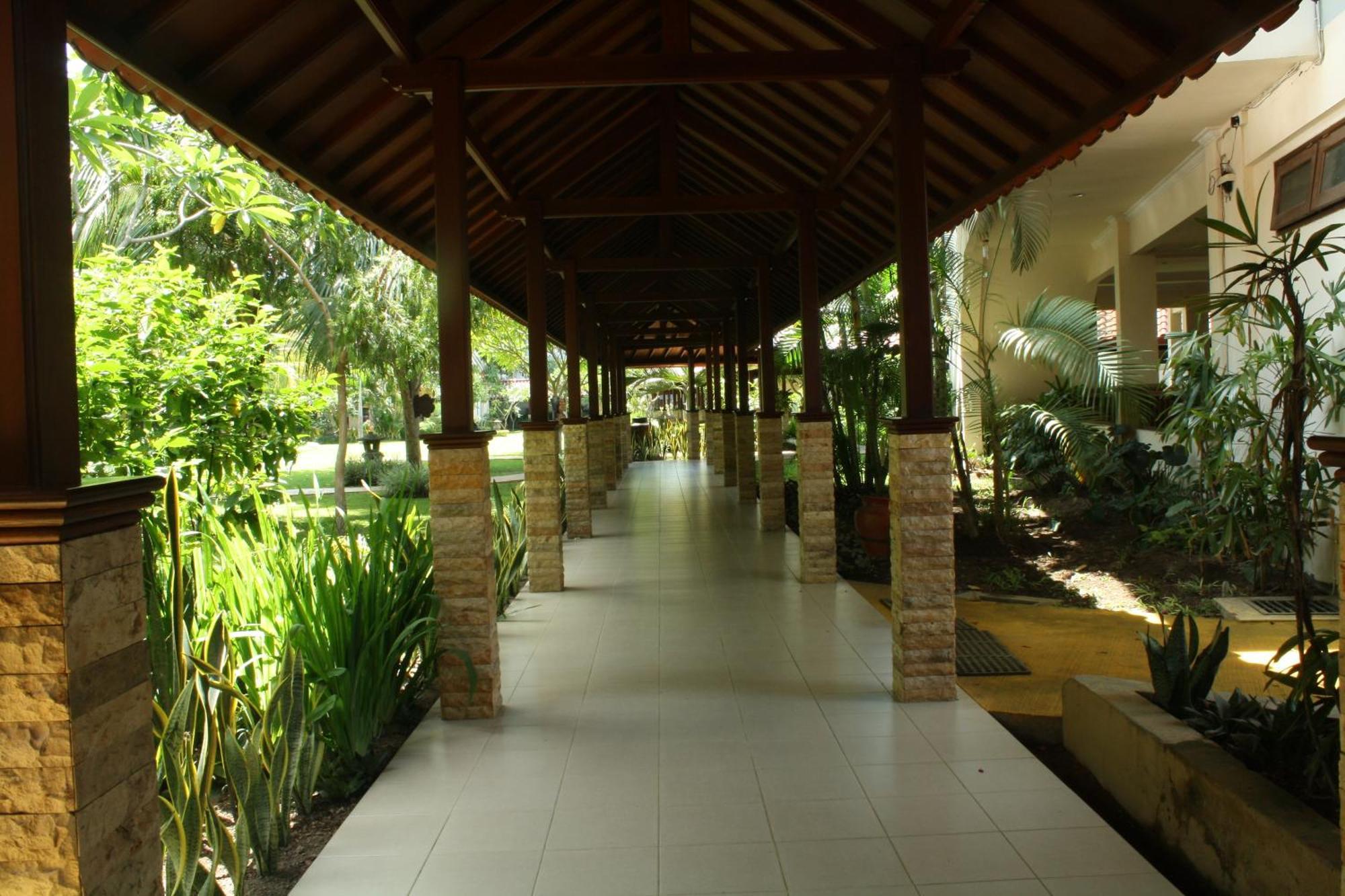 Lombok Garden Hotel Mataram Extérieur photo