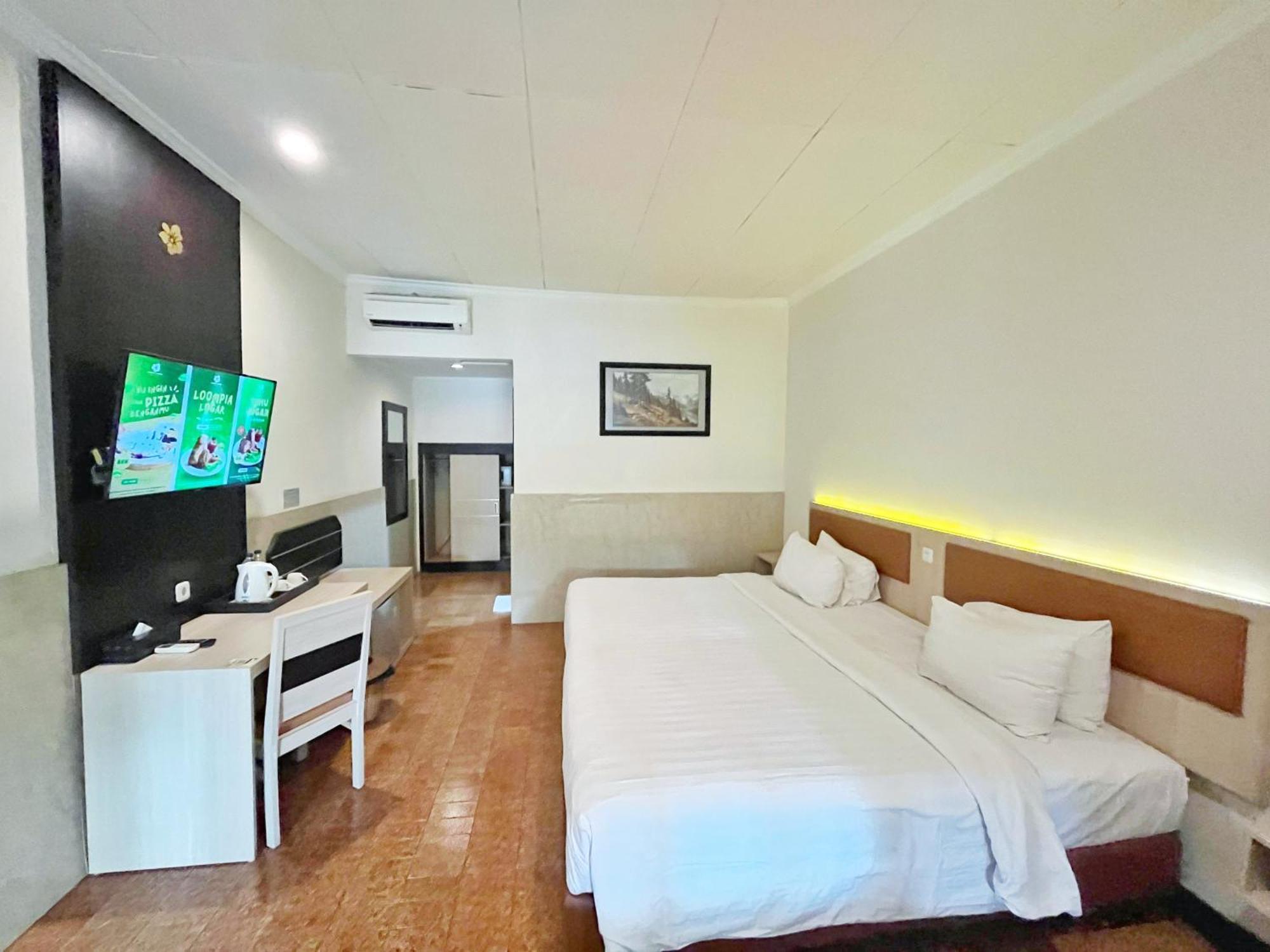 Lombok Garden Hotel Mataram Extérieur photo